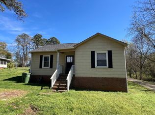 111 Hilltop St, Mount Holly, NC 28120