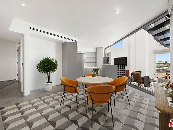 5th image of 235 Main St APT 316