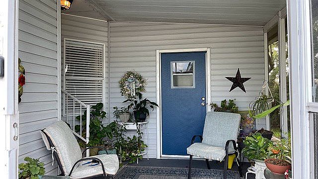 1st image of 3719 Winward Lakes Dr