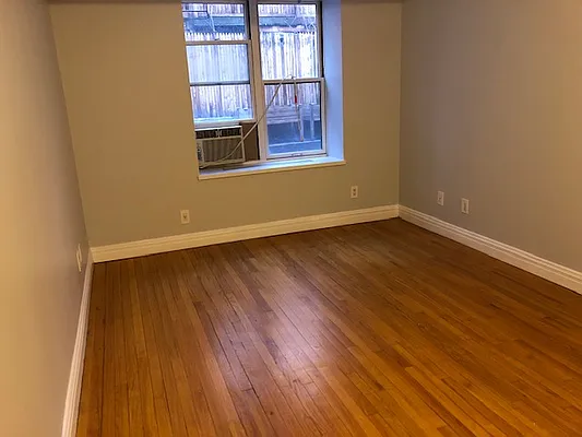 Rented by Friedman Roth Realty | media 30