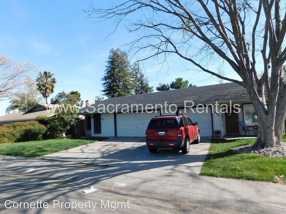 1st image of 2641 Queenwood Dr