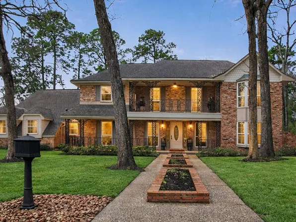 112 Kirkwood Ln, Conroe, TX 77304