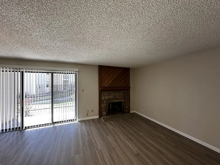 4896 S Dudley St #4-3 — Photo 13