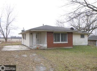 1838 295th St, Argyle, IA 52619