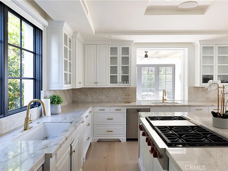 260 Evening Canyon Rd — Photo 2