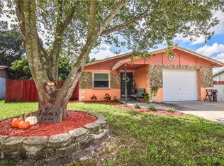 8492 Lantana Dr, Seminole, FL 33777