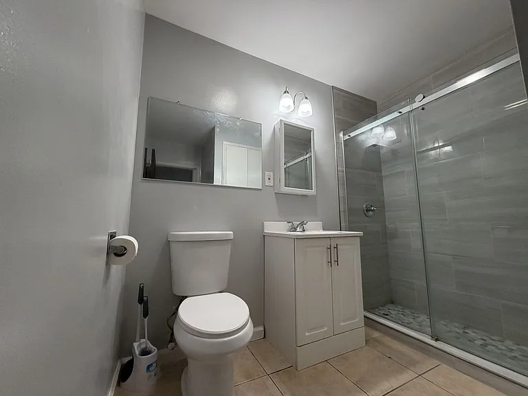 1283 N Sierra Way #1283 — Photo 11