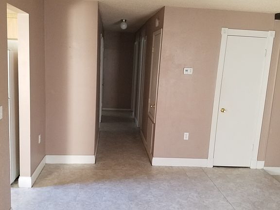3rd image of 2300 Spring Hollow Dr