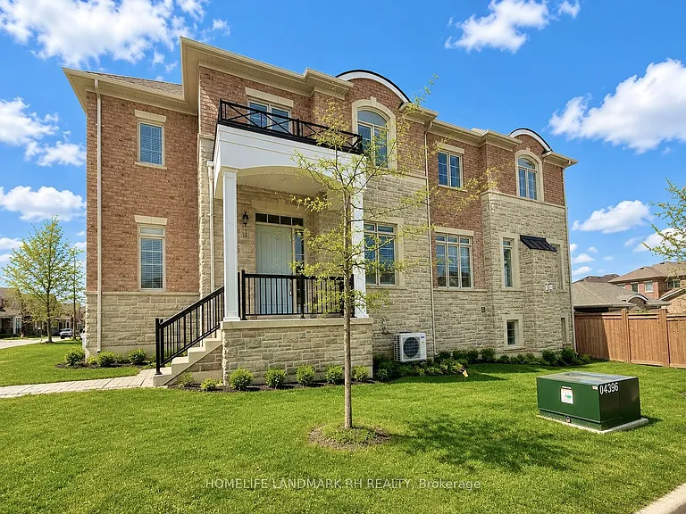 23 Clara May Ave — Photo 3