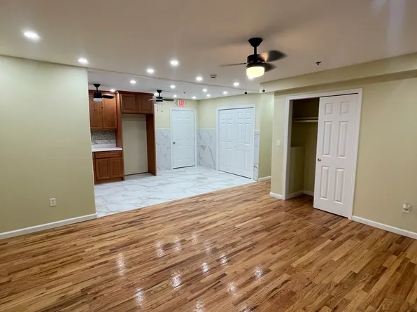 93 Osborne Ter, Newark, NJ