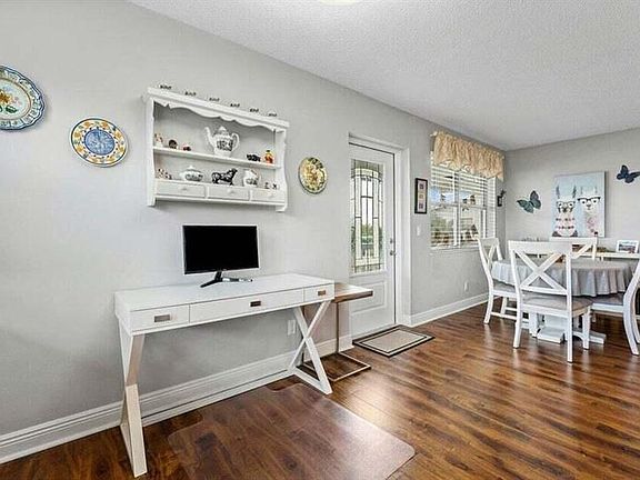 3rd image of 145 Windsor Dr #G