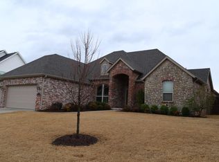 5810 S 66th St, Cave Springs, AR 72718