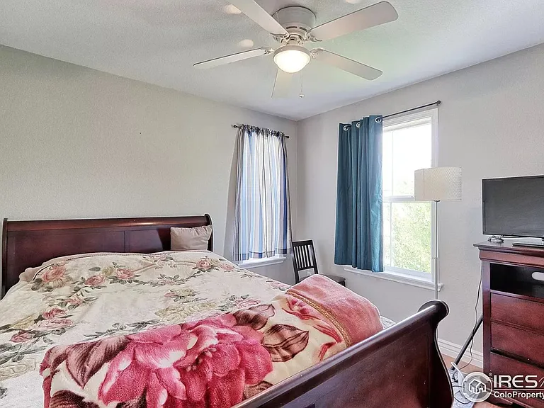 363 Casper Dr — Photo 13