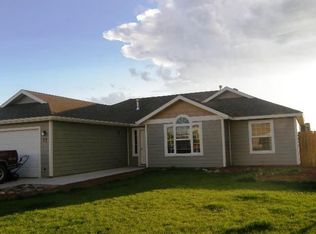 71 Jackson Ln, Belgrade, MT 59714