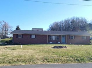 153 Coal Chute Rd, Elizabethton, TN 37643