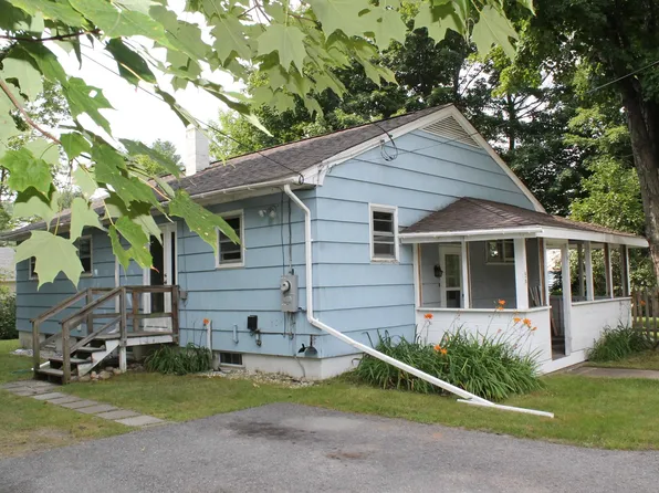 56 Kancamagus Highway, Woodstock, NH 03262