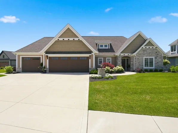16493 Chilton Cv, Huntertown, IN 46748