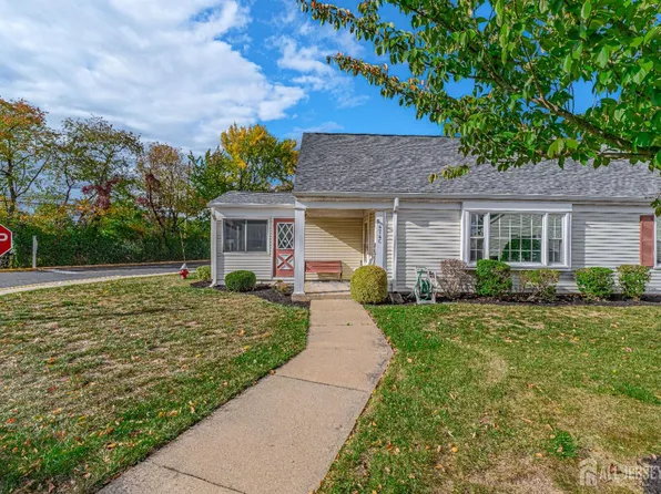 474 New Haven Way #C, Monroe Township, NJ 08831