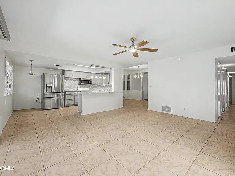 3734 E Montecito Ave — Photo 11