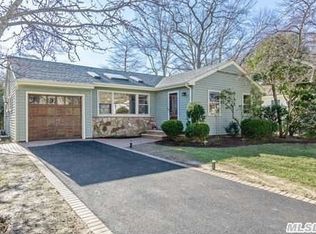 3672 Manchester Rd, Wantagh, NY 11793