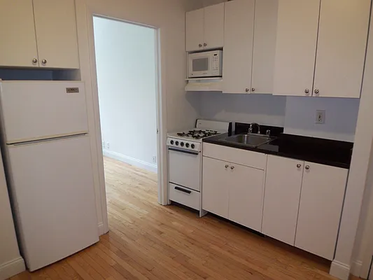 Rented by Compass | media 34