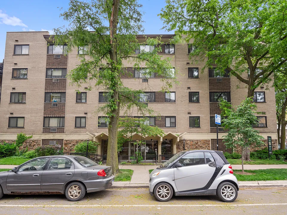 5450 n Winthrop