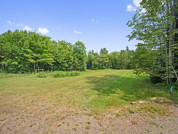 5th image of 1032 County Line Rd