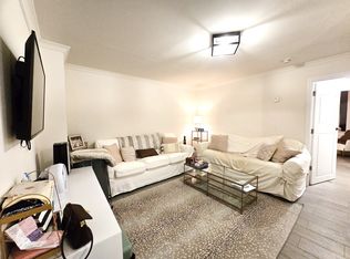 160 Bleecker St #2, New York, NY 10012