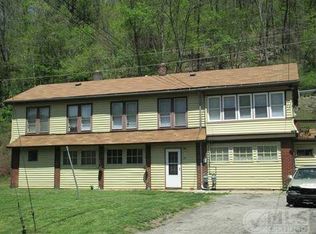 27 Waddells Run Rd, Wheeling, WV 26003