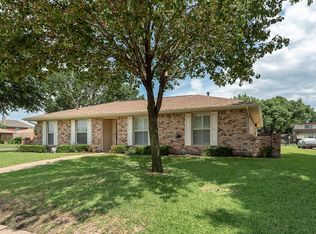 4609 Elderberry Dr, Garland, TX 75043