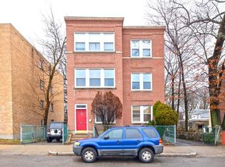 586 Cummins Hwy APT 2, Boston, MA 02126