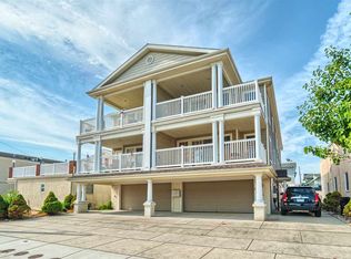 214 E 25th Ave APT 102, North Wildwood, NJ 08260