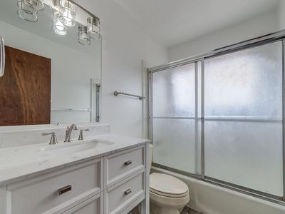 454 N 800 W, Salt Lake City, UT, 84116