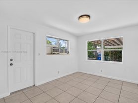 2513 NE 33rd Ave, Fort Lauderdale, FL