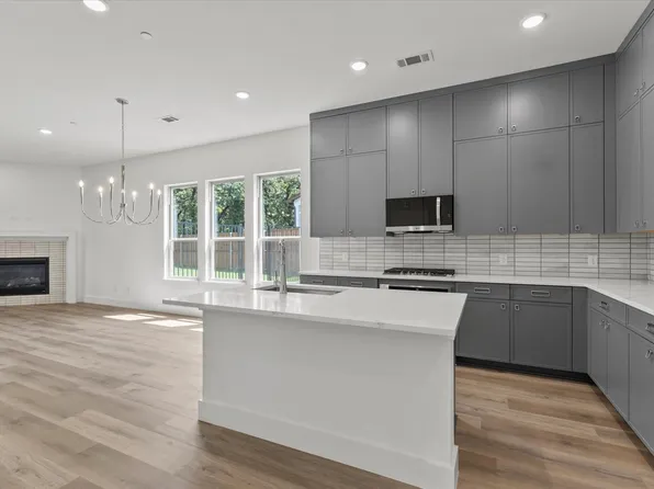 436 Waterscape Dr #1442, Lake Dallas, TX 75065