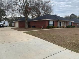 1305 Colonial Hills Dr, Mobile, AL 36695