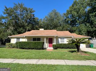 305 McIntosh Dr, Saint Marys, GA 31558