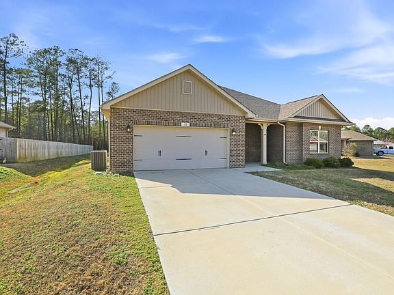 2nd image of 52 Woodwater Cir