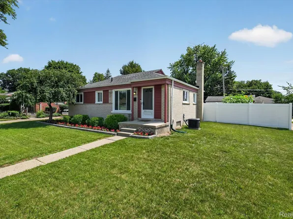 11014 Garden St, Livonia, MI 48150