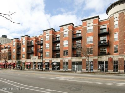 1900 S State St #410, Chicago, IL, 60616