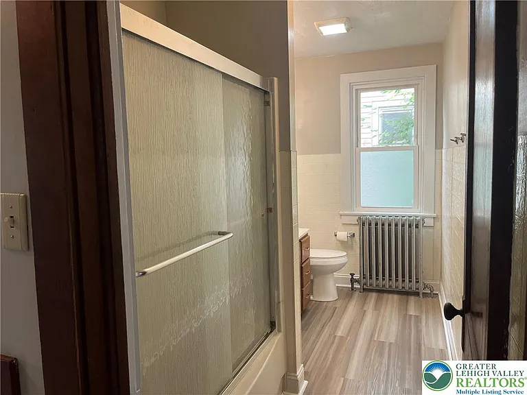 543 W Emaus Ave — Photo 41