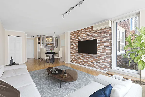 Sold by Compass | media 4
