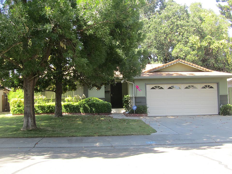 1st image of 325 Paloma Ave