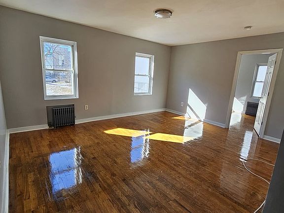 4th image of 370 Central Ave APT P7