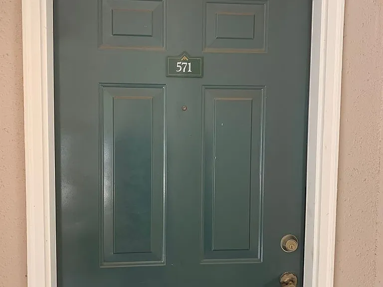 571 Water St — Photo 20