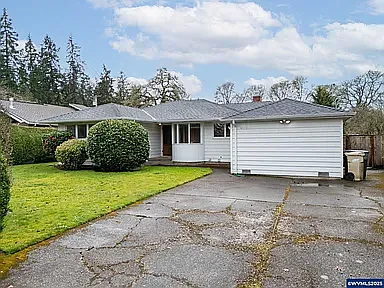1950 SW Whiteside Dr — Photo 3