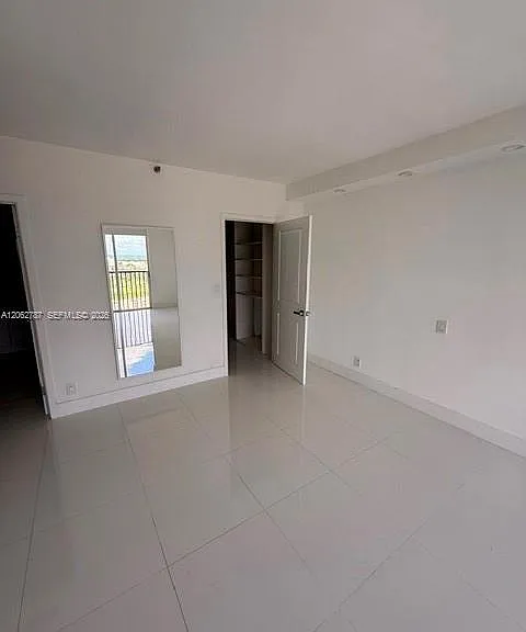 19707 Turnberry Way #24B — Photo 18