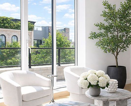 2nd image of 1385 Dekalb Ave #Penthouse