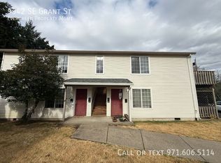 9342 SE Grant St, Portland, OR 97216