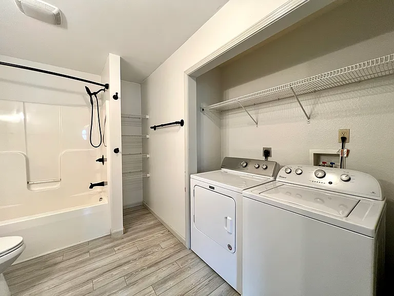 130 Warren Haynes Dr — Photo 11